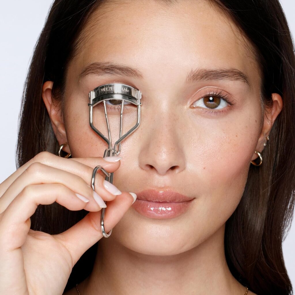 eyelash curler